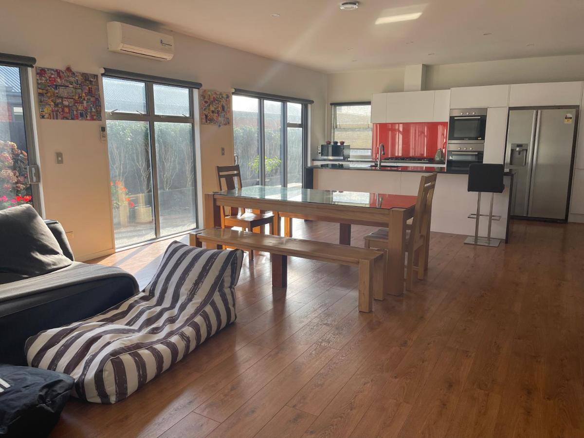 Stunning Park Side Holiday Home Christchurch Extérieur photo